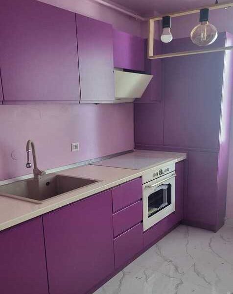 mobila-bucatarie-lila-1